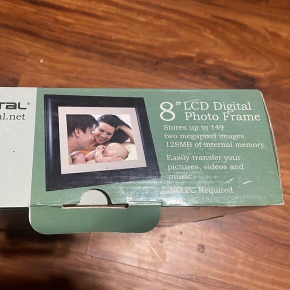Pandigital PAN80-2 8" Digital Picture Frame - Picture 2 of 3